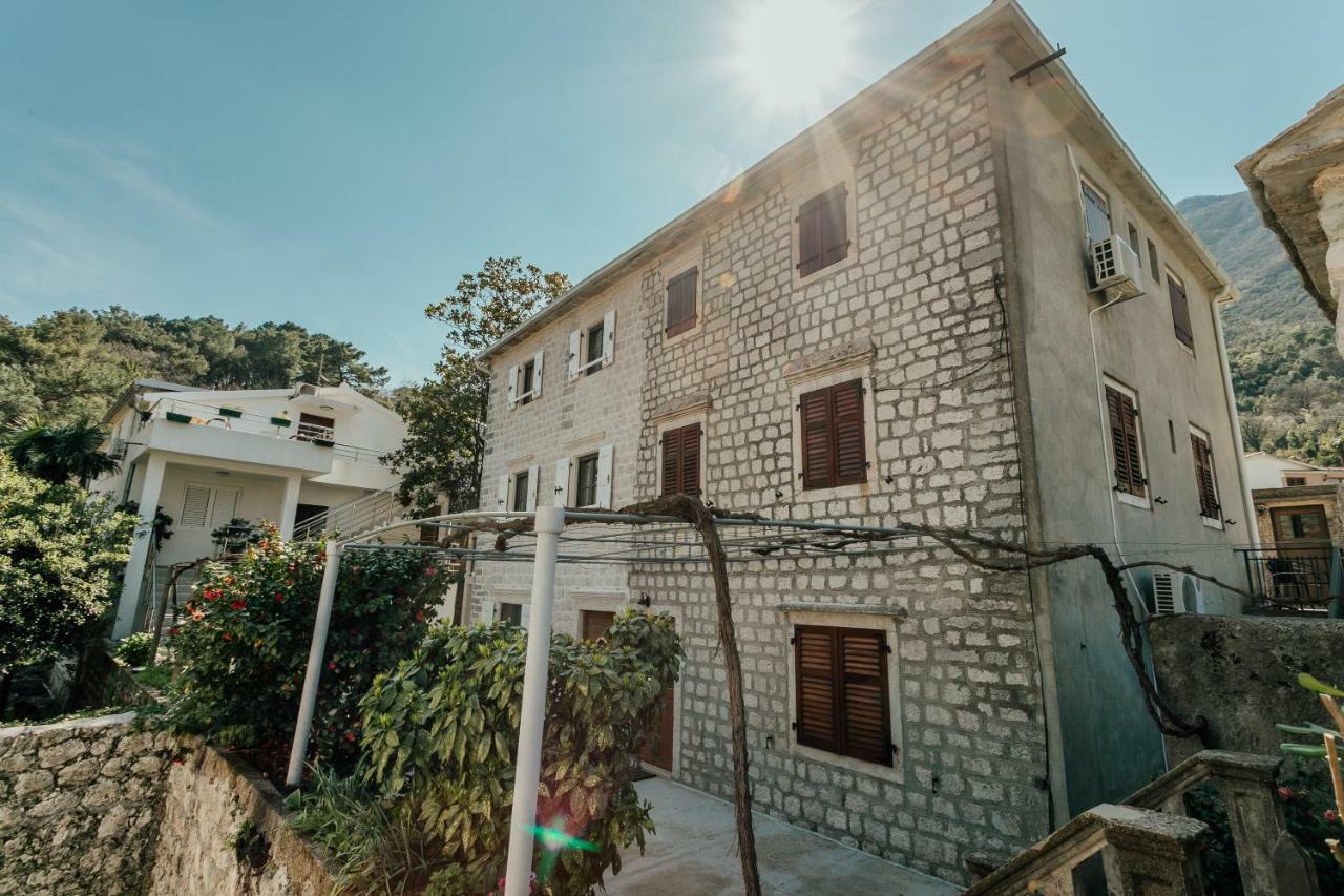 Magnolia Apartment Kotor Exterior photo